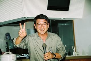 2004-10-31 16:31:42
